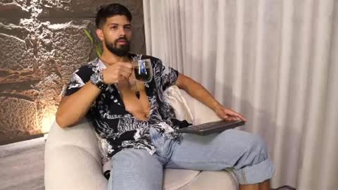 Dann saenz online show from April 28, 1:16 pm