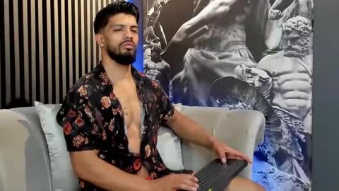 Dann saenz online show from December 31, 10:48 am
