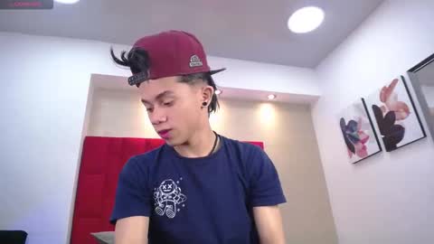 Snapshot of danny__santoro chatting on September 29, 1:08 pm Danny online show from September 29, 1:08 pm