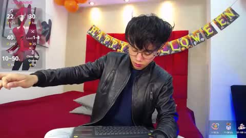Snapshot of danny__santoro chatting on October 8, 1:26 pm Danny online show from October 8, 1:26 pm