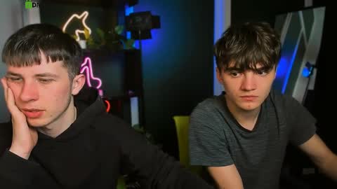 danny_dark1 online show from April 3, 6:48 pm