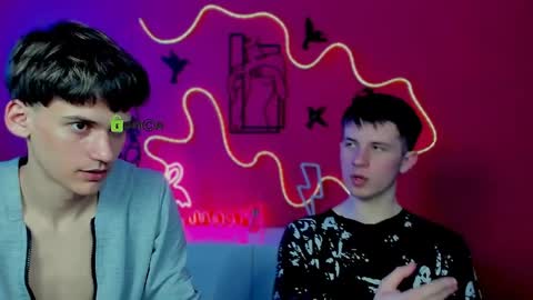 danny_dark1 online show from April 1, 12:01 am