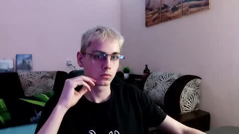 Daniel online show from October 20, 10:02 pm