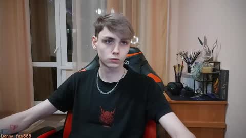 Snapshot of danny_fox888 chatting on March 10, 1:00 pm Daniel online show from March 10, 1:00 pm