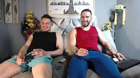 Danny and Alex online show from February 4, 7:25 am