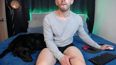 Snapshot of danny_hot_fun chatting on September 21, 5:07 am Danny and Alex online show from September 21, 5:07 am