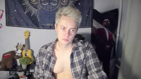 danny online show from November 12, 4:02 pm