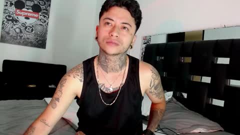 Snapshot of danny_stark chatting on January 25, 4:57 pm Danny online show from January 25, 4:57 pm
