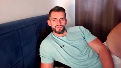 Naughtystr8D online show from October 29, 8:17 am