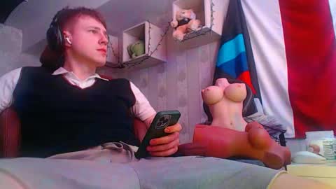 dannyk5 online show from May 12, 2:20 am