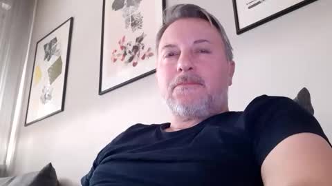 dannythelover65007 online show from March 26, 9:46 am