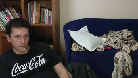 Snapshot of danruiz33 chatting on October 10, 3:44 am Dan online show from October 10, 3:44 am