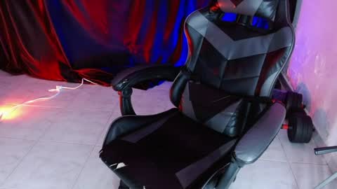 Dante online show from June 12, 2:54 am
