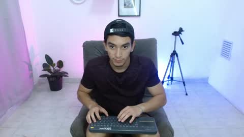 Dante online show from May 1, 1:32 am