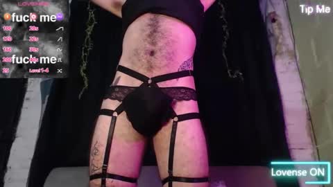 dante_bear online show from May 6, 10:05 am