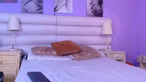 dante_flamee online show from April 28, 12:10 pm