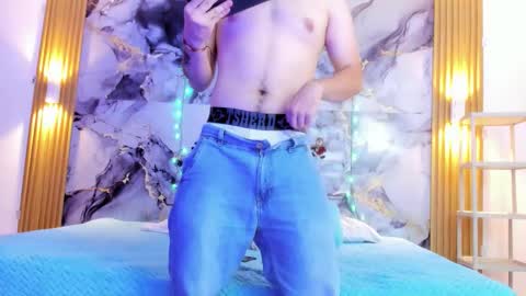 DANTE DARK online show from December 16, 8:05 pm