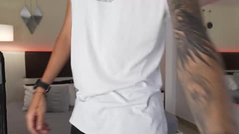 Dante online show from October 4, 9:08 pm