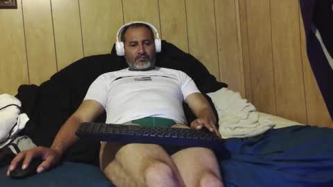 Snapshot of dantehot82 chatting on October 30, 1:08 am dantehot82 online show from October 30, 1:08 am