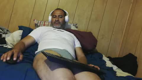 Snapshot of dantehot82 chatting on October 20, 2:37 am dantehot82 online show from October 20, 2:37 am