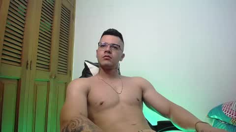 Snapshot of danteread chatting on March 2, 7:08 pm danteread online show from March 2, 7:08 pm
