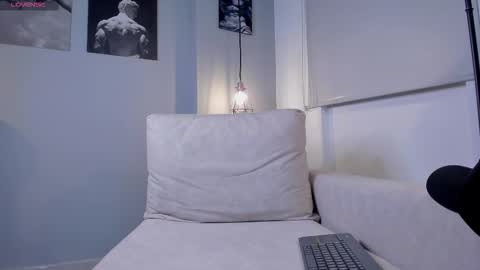 danteread online show from February 19, 1:57 am