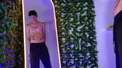 dantevoss_ online show from June 20, 1:27 pm