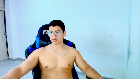 Dantraxx online show from March 18, 8:34 pm