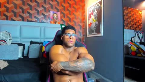 Snapshot of dany_dryy chatting on February 22, 3:21 pm Dany online show from February 22, 3:21 pm