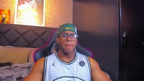 Snapshot of dany_dryy chatting on October 12, 5:01 am Dany online show from October 12, 5:01 am