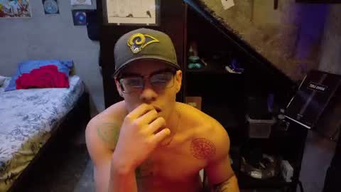 dany_kyng online show from June 20, 10:26 pm