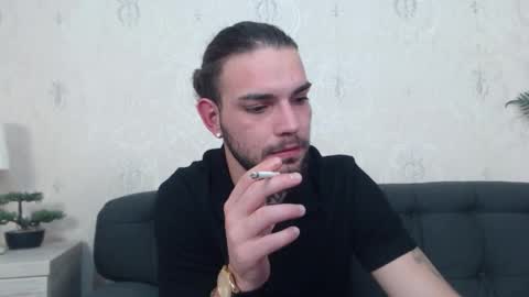 Snapshot of danyelcarter chatting on October 6, 9:41 pm Danyel online show from October 6, 9:41 pm