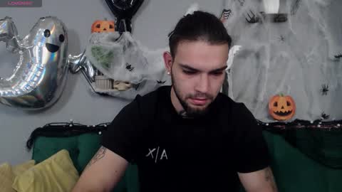 Danyel online show from October 27, 8:33 pm