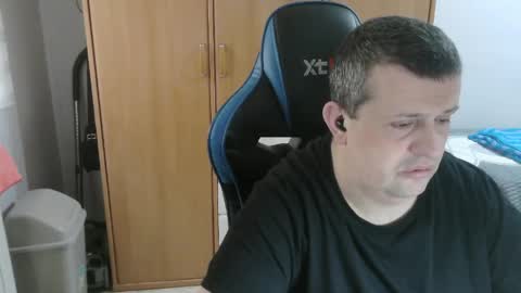 danysanchez1981 online show from April 2, 12:24 pm