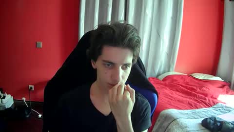 danywhiteyb online show from May 6, 10:05 am