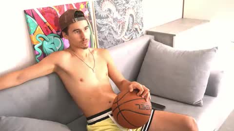Snapshot of danyx__ chatting on September 21, 11:21 am Dany online show from September 21, 11:21 am