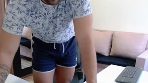 Snapshot of darius_94 chatting on October 22, 1:04 pm darius_94 online show from October 22, 1:04 pm