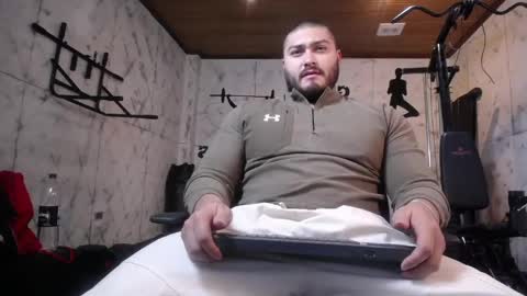 Darius online show from April 21, 11:27 am