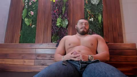 Darius online show from April 24, 12:40 pm