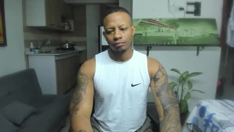 dark_dominion online show from March 11, 5:36 am