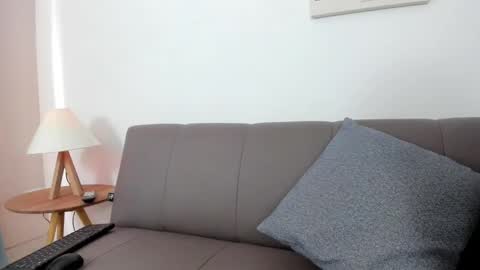 dark_fantasy9 online show from March 23, 8:04 pm