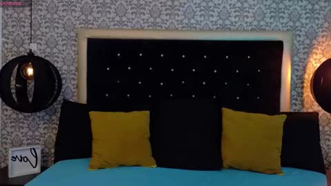 dark_sultan online show from March 16, 8:57 pm