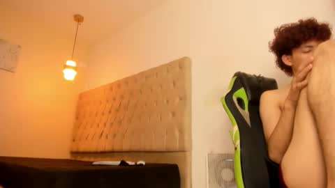 darkknightx01 online show from March 12, 3:25 am