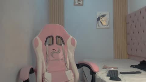 Snapshot of darkknightx01 chatting on October 29, 3:09 am darkknightx01 online show from October 29, 3:09 am