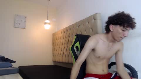 Snapshot of darkknightx01 chatting on October 24, 2:24 am darkknightx01 online show from October 24, 2:24 am