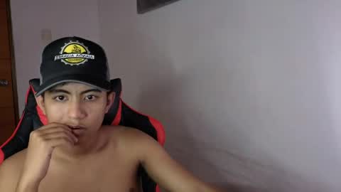 darknigthx online show from April 20, 1:52 am