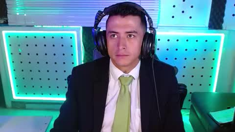 DARKO0717 online show from February 11, 12:21 pm