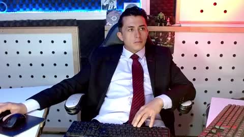 Snapshot of darko0717 chatting on December 9, 5:35 pm DARKO0717 online show from December 9, 5:35 pm