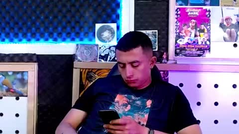Snapshot of darko0717 chatting on March 11, 1:48 am DARKO0717 online show from March 11, 1:48 am