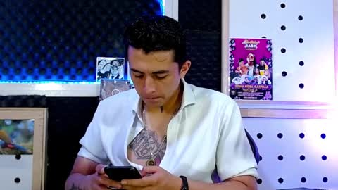 Snapshot of darko0717 chatting on February 5, 5:43 pm DARKO0717 online show from February 5, 5:43 pm